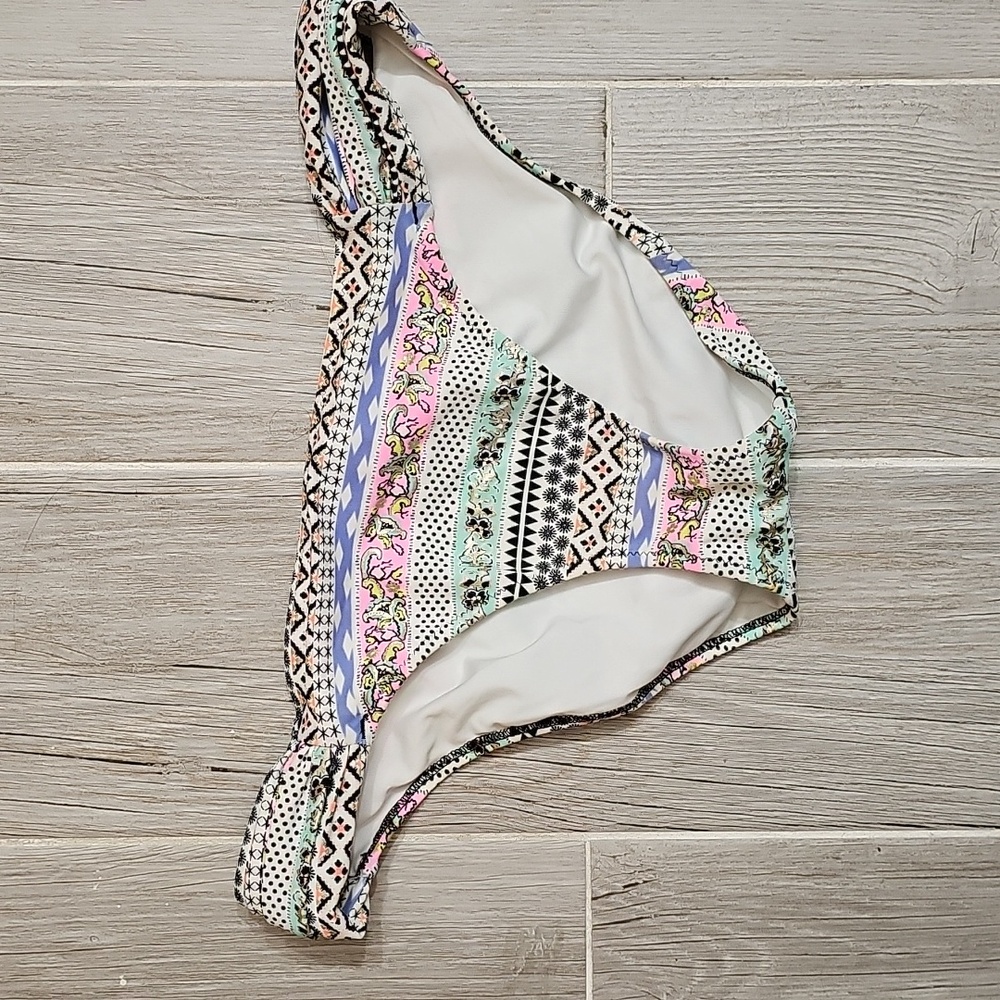 Medium Victoria Secret Swim bottom